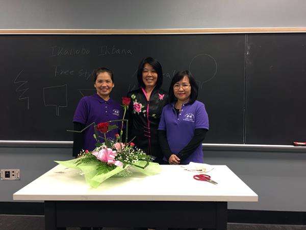 Workshop led by Chiu Ming Wu, Monica Lu, and Alice Yang at USC April 19, 2018