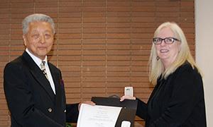 2013-1107UCLA贈書
